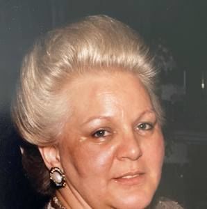 Meet your Posher, Gina